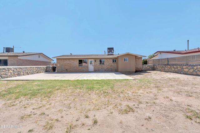 9317 SORBONNE Drive, El Paso, TX 79907