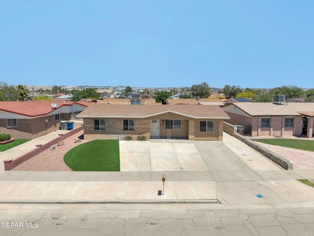 9317 SORBONNE Drive, El Paso, TX 79907
