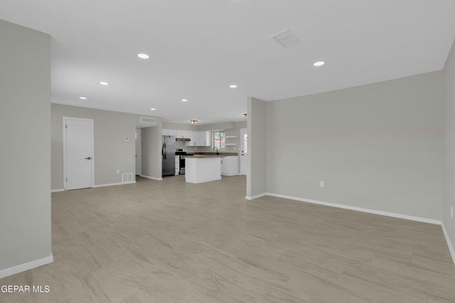 9317 SORBONNE Drive, El Paso, TX 79907