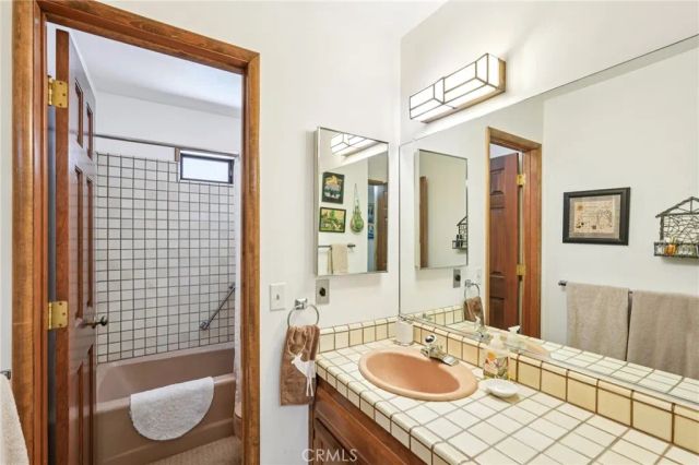 27403 Alpen Drive, Lake Arrowhead, CA 92352