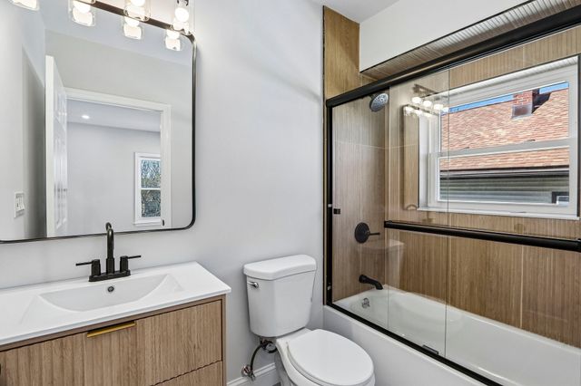 71 Albion St A, Somerville, MA 02143