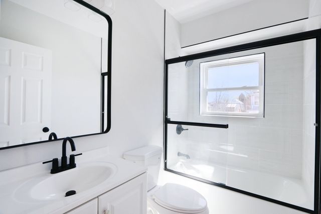 71 Albion St A, Somerville, MA 02143