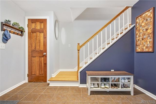 101 Willow Green Drive, Amherst, NY 14228