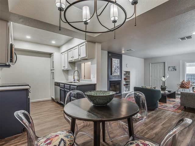 11403 Springhollow Road 202, Oklahoma City, OK 73120