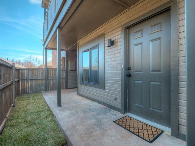 11403 Springhollow Road 202, Oklahoma City, OK 73120