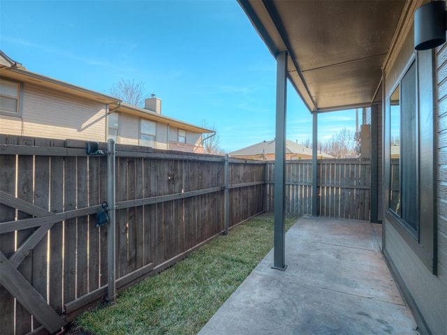 11403 Springhollow Road 202, Oklahoma City, OK 73120