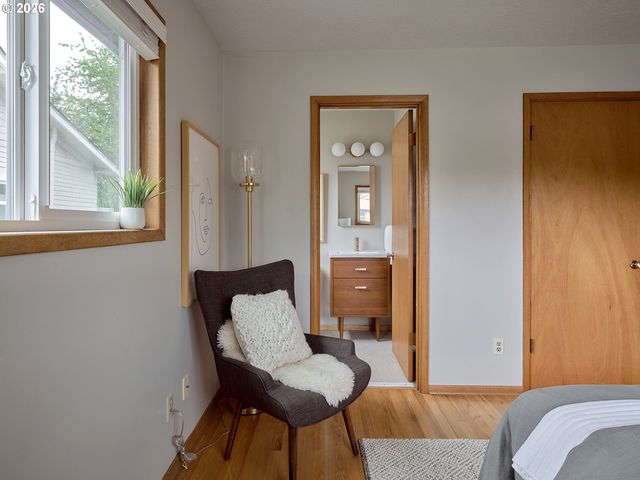 5407 Ne HANCOCK St, Portland, OR 97213