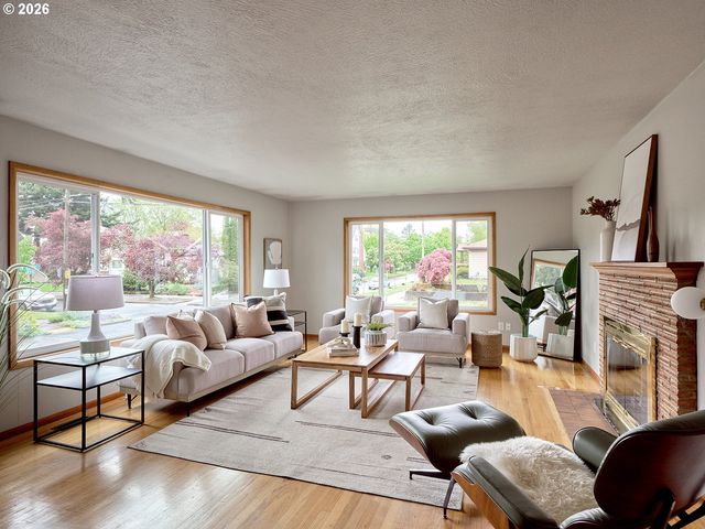 5407 Ne HANCOCK St, Portland, OR 97213