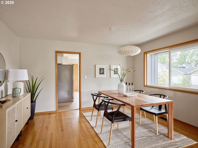 5407 Ne HANCOCK St, Portland, OR 97213