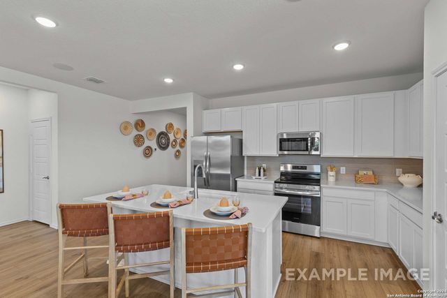200 Drew Circle, Seguin, TX 78155