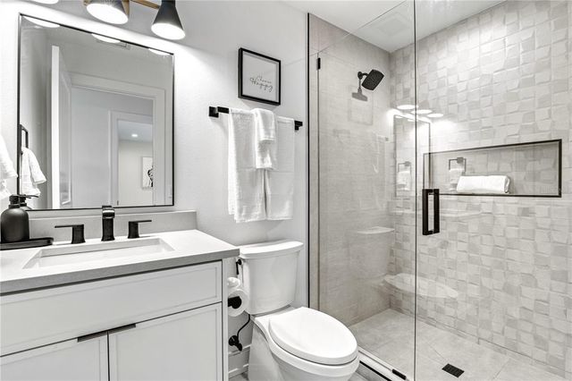 129 MCKINLEY DRIVE, Sarasota, FL 34236
