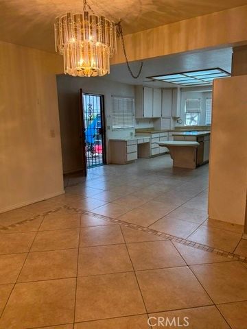 11571 Palmwood Dr., Garden Grove, CA 92840