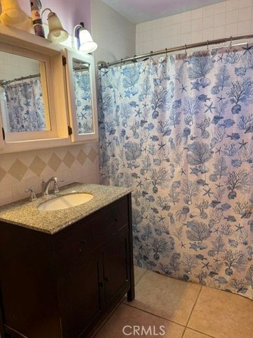 11571 Palmwood Dr., Garden Grove, CA 92840