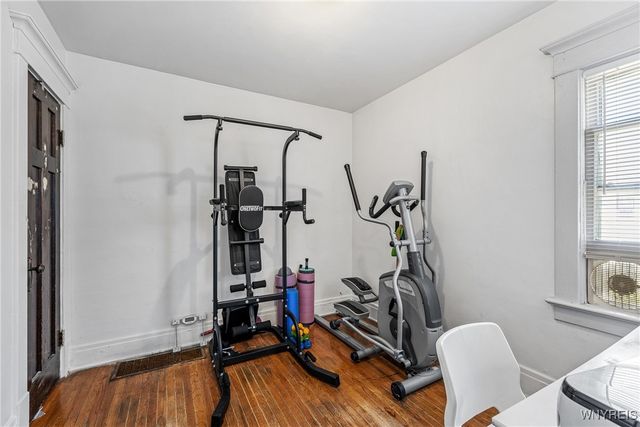 61 Baxter Street, Buffalo, NY 14207