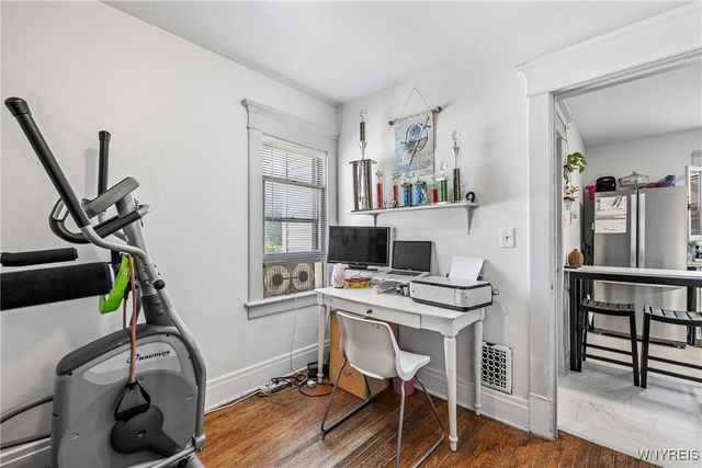 61 Baxter Street, Buffalo, NY 14207