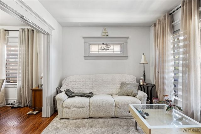 61 Baxter Street, Buffalo, NY 14207