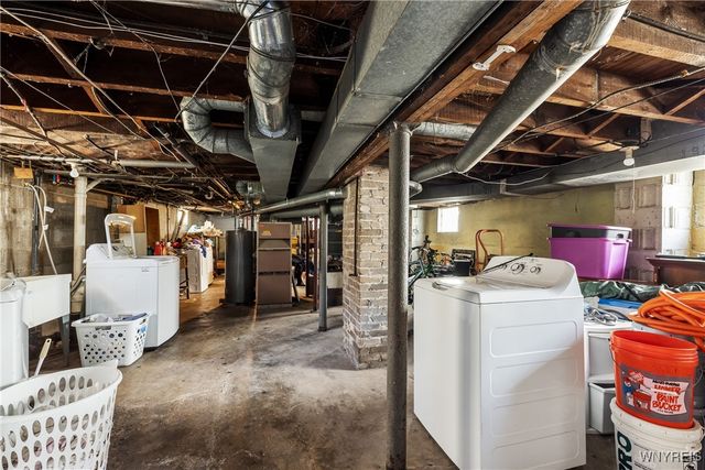 61 Baxter Street, Buffalo, NY 14207