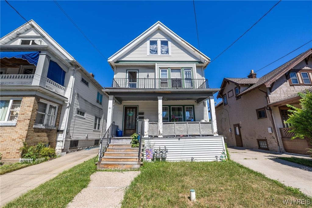 61 Baxter Street, Buffalo, NY 14207