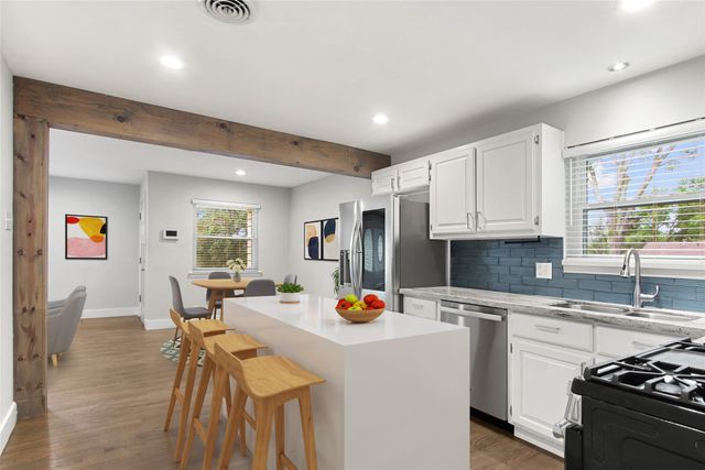 10005 Newcombe Drive, Dallas, TX 75228