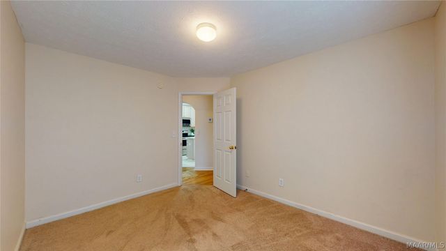 1125 AUTUMN RIDGE Road, Montgomery, AL 36117