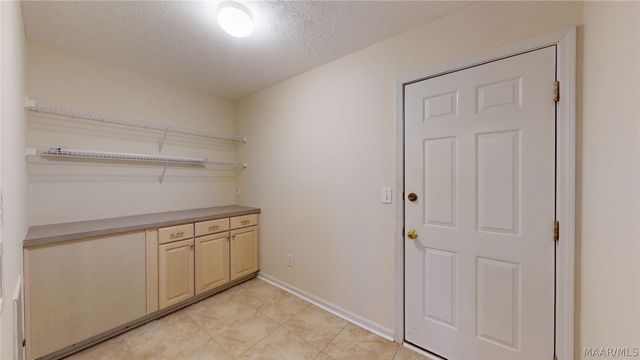 1125 AUTUMN RIDGE Road, Montgomery, AL 36117