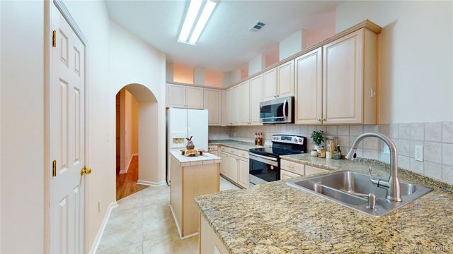 1125 AUTUMN RIDGE Road, Montgomery, AL 36117