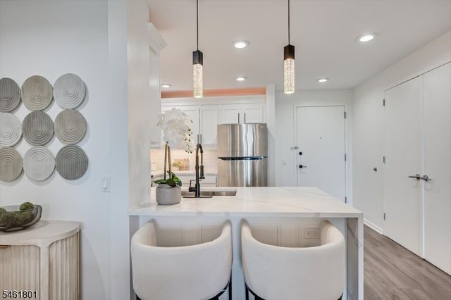 1 Carriage City Plz 1513, Rahway City, NJ 07065