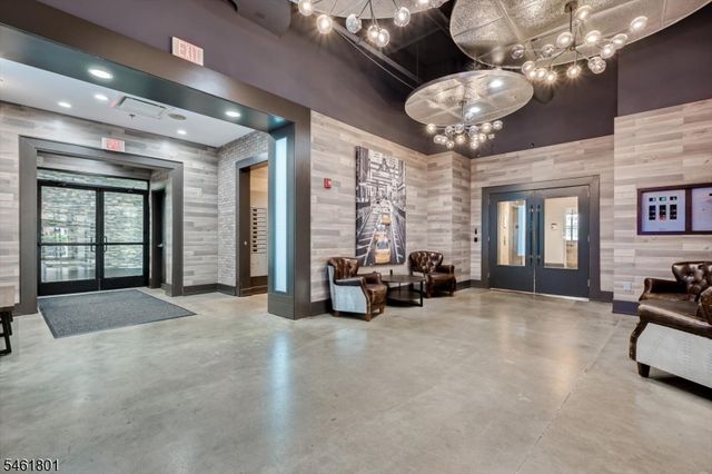 1 Carriage City Plz 1513, Rahway City, NJ 07065