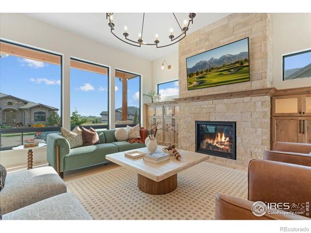 2805 Potomac Court, Berthoud, CO 80513