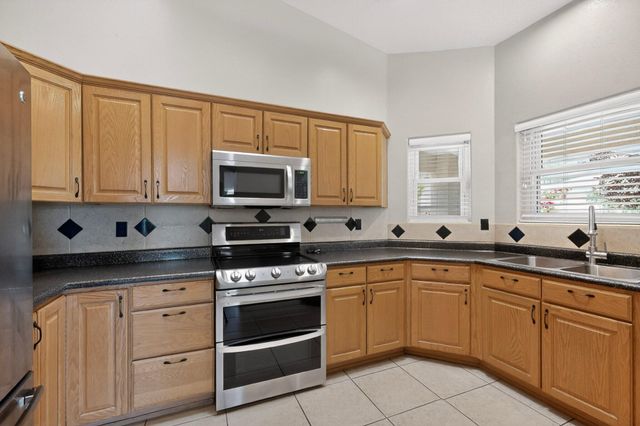 4419 Riverhill Drive NW, Albuquerque, NM 87120