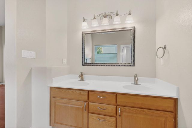 4419 Riverhill Drive NW, Albuquerque, NM 87120