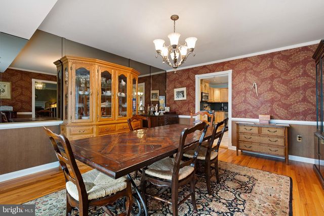 2412 CHATHAM DR, Wilmington, DE 19803