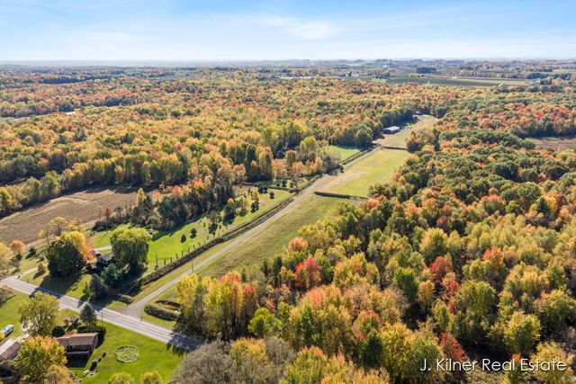 4390 22 Mile Road NW, Kent City, MI 49330