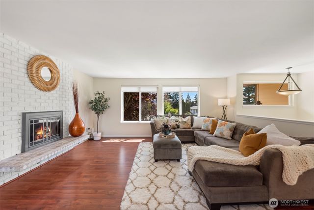 407 Veralene Wy SW, Everett, WA 98203