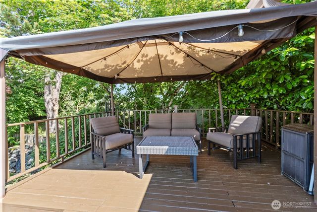 407 Veralene Wy SW, Everett, WA 98203