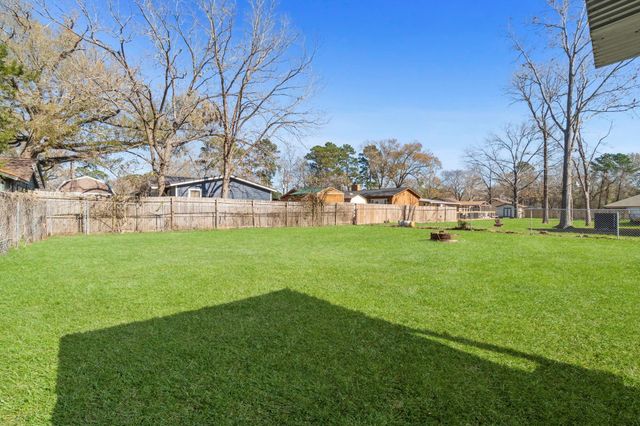 192 Miller Road, Livingston, TX 77351