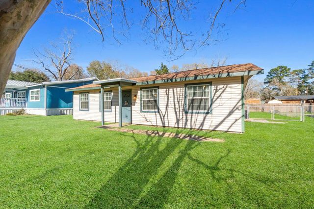 192 Miller Road, Livingston, TX 77351