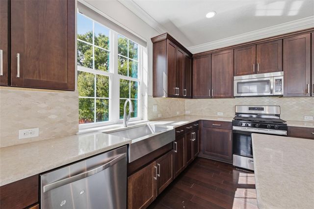 309 S FREMONT AVENUE 3, Tampa, FL 33606