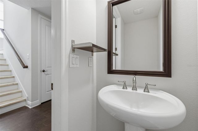 309 S FREMONT AVENUE 3, Tampa, FL 33606