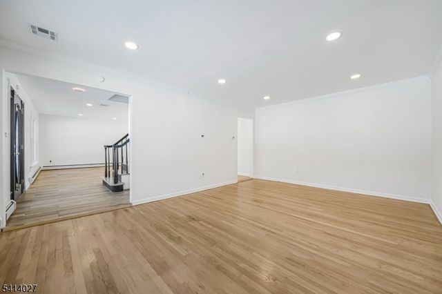 15 Glen Rd, Parsippany-troy Hills Twp., NJ 07054