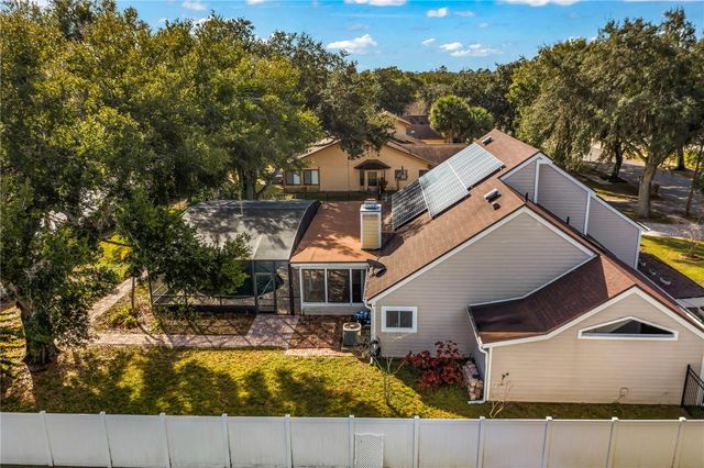4951 COURTLAND LOOP, Winter Springs, FL 32708