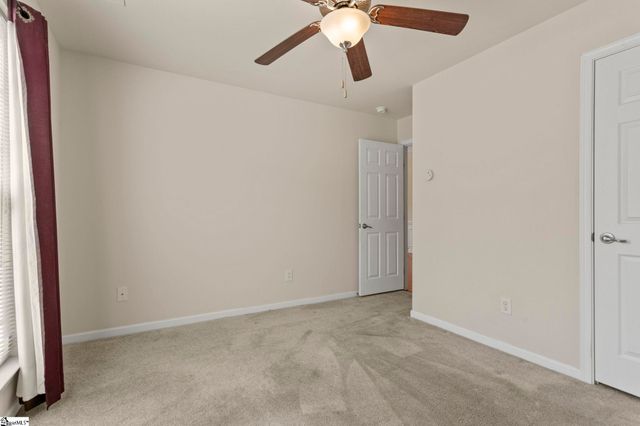 567 Shoreline Boulevard, Boiling Springs, SC 29316