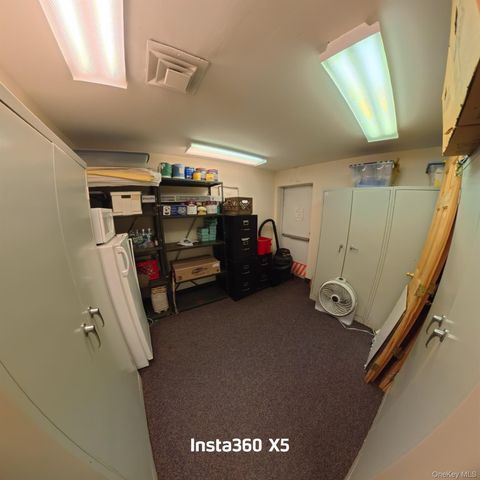 302 Willis Avenue, Mineola, NY 11501