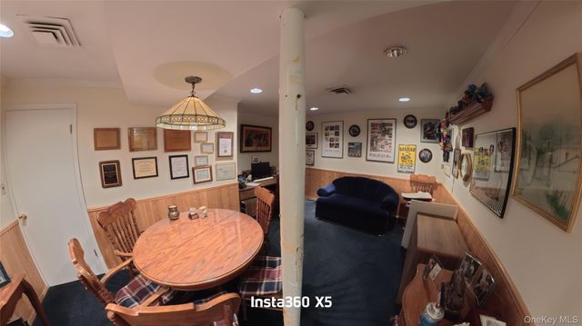 302 Willis Avenue, Mineola, NY 11501