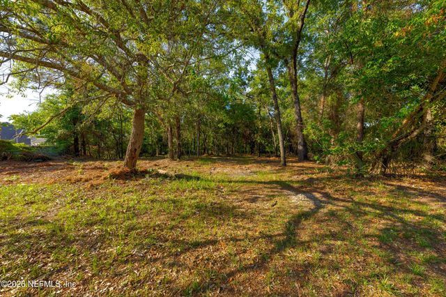 3075 BISHOP ESTATES Road, St. Johns, FL 32259