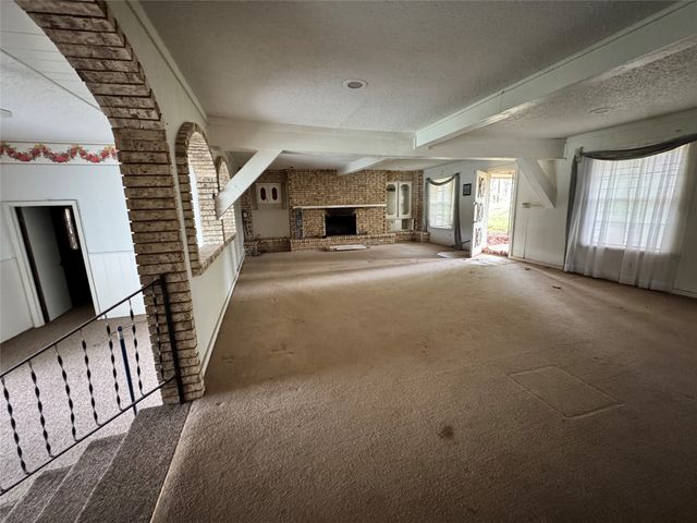 3909 Smothers Road, Caney City, TX 75148