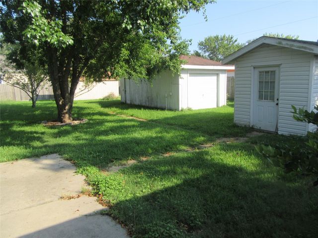 2912 25th Street N, Houston, TX 77590