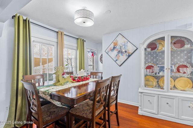 5314 Adkins Rd, Louisville, KY 40219