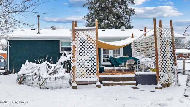 5314 Adkins Rd, Louisville, KY 40219