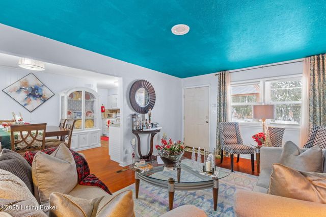 5314 Adkins Rd, Louisville, KY 40219